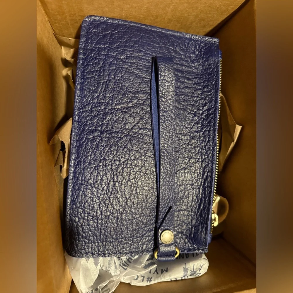 Portland leather Cobalt blue zip zap duo wristlet - Picture 4 of 8